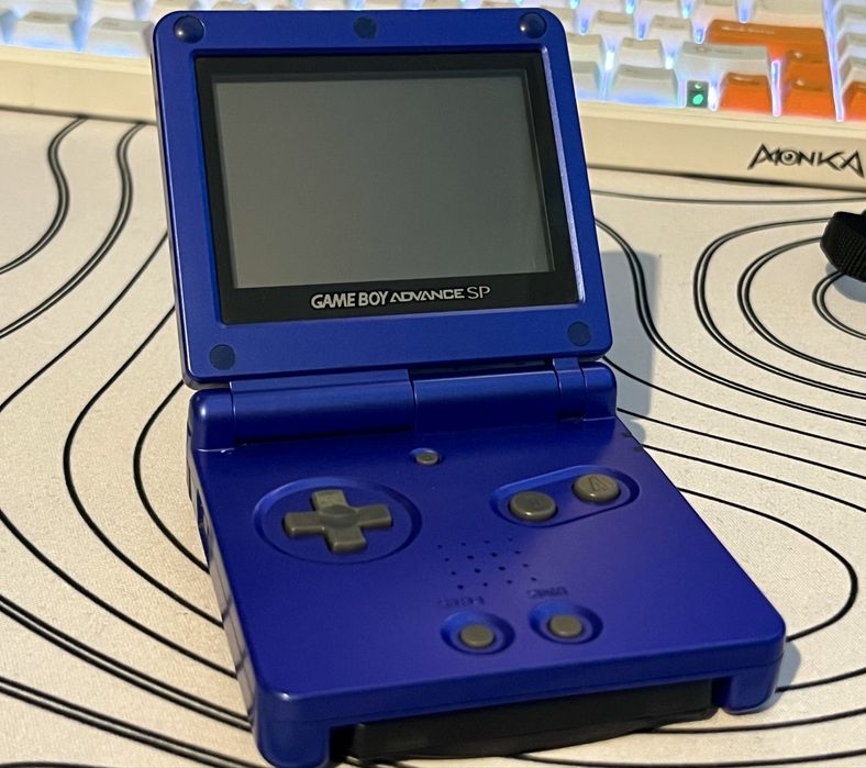 Nintendo Game Boy Advance SP+ Ez Flash