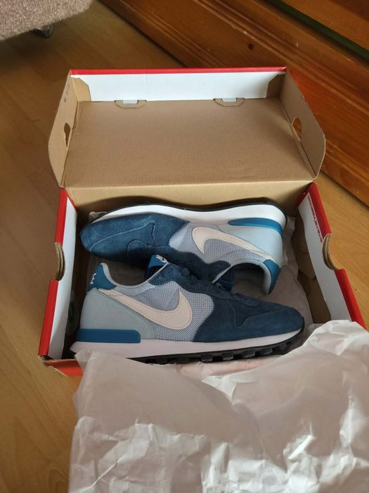 Nike   36  номер