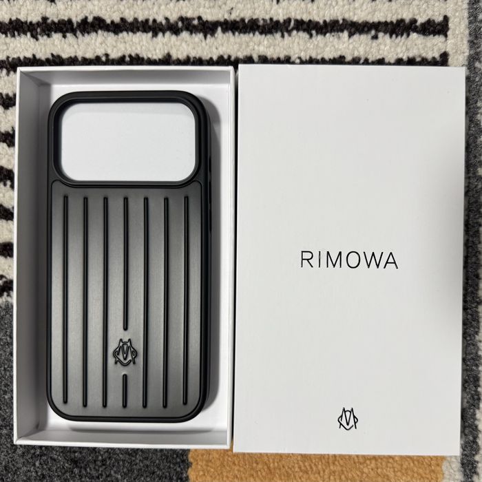 Huse Rimowa iPhone 16/17(Pro, Pro Max)