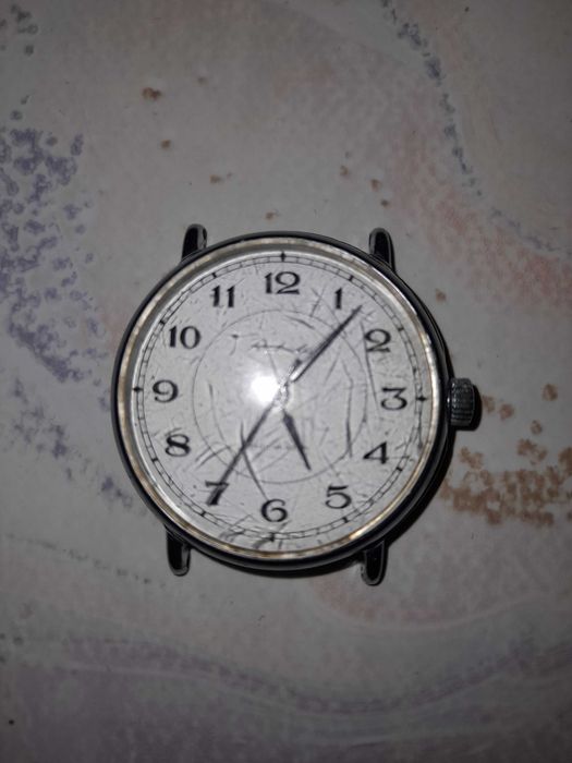 ретро часовник raketa работещ