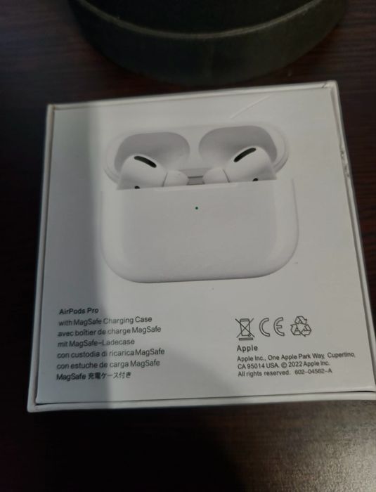 Vând căști Air Pods Pro