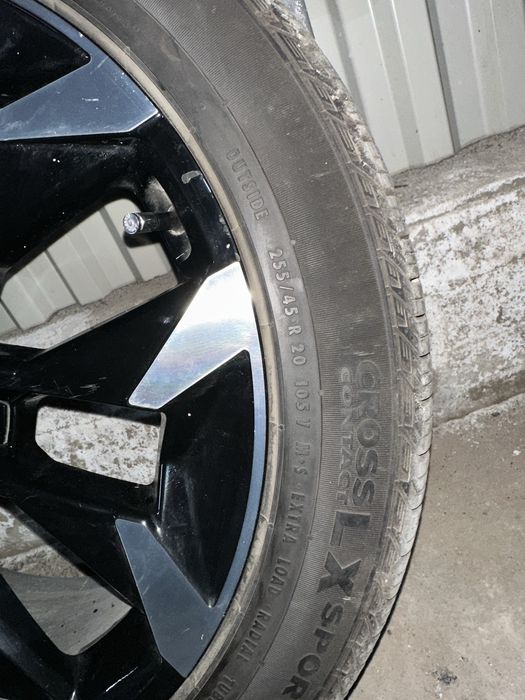 Диск с шинами Continental