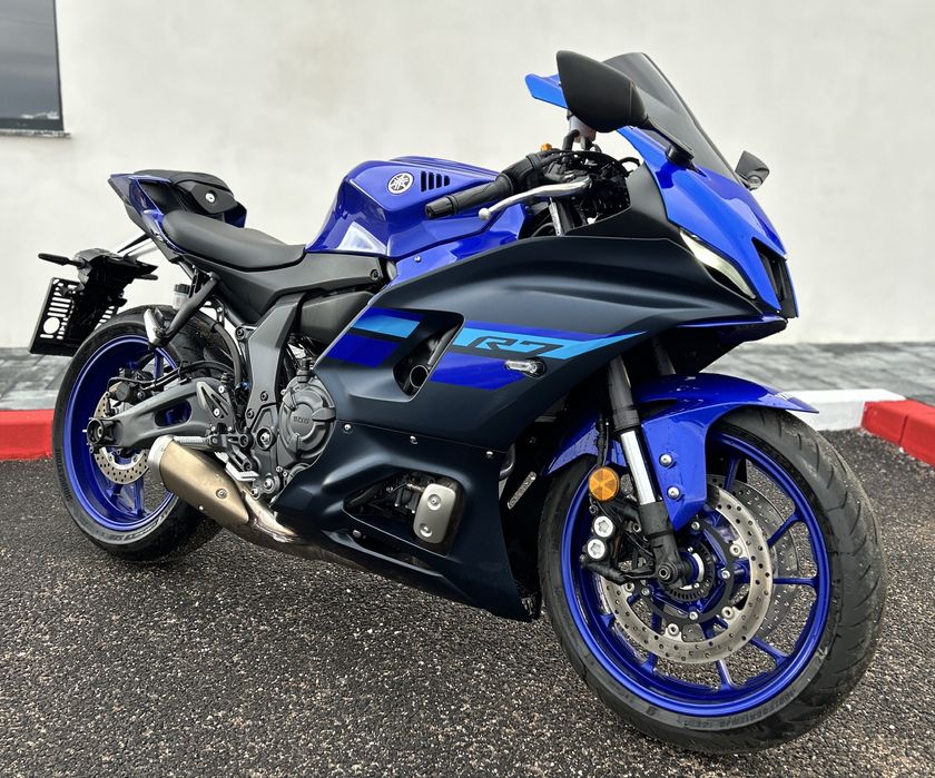 Yamaha R7 2025 2k(km) A2
