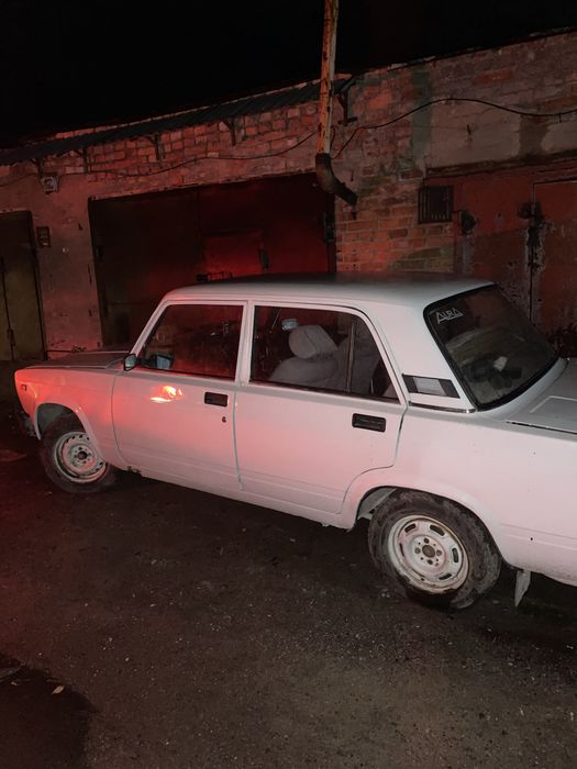 Продам авто 2105 срочно