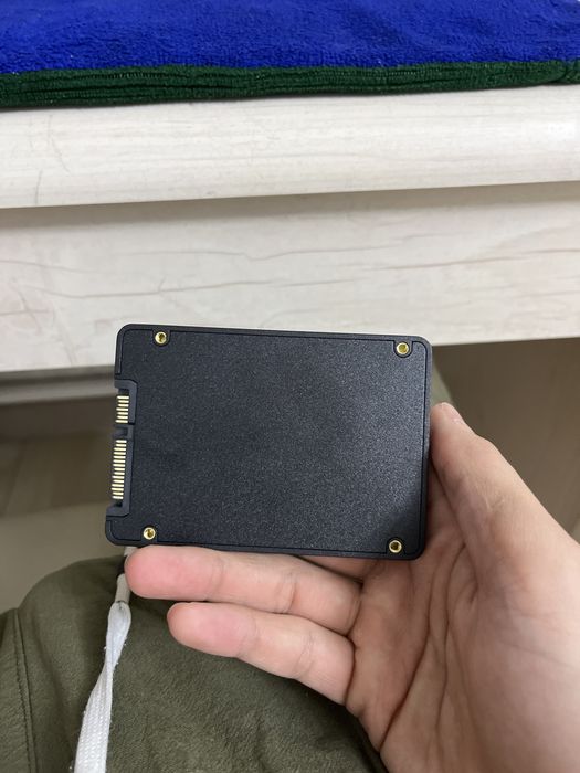 Продаю ссд с м.2 выходом