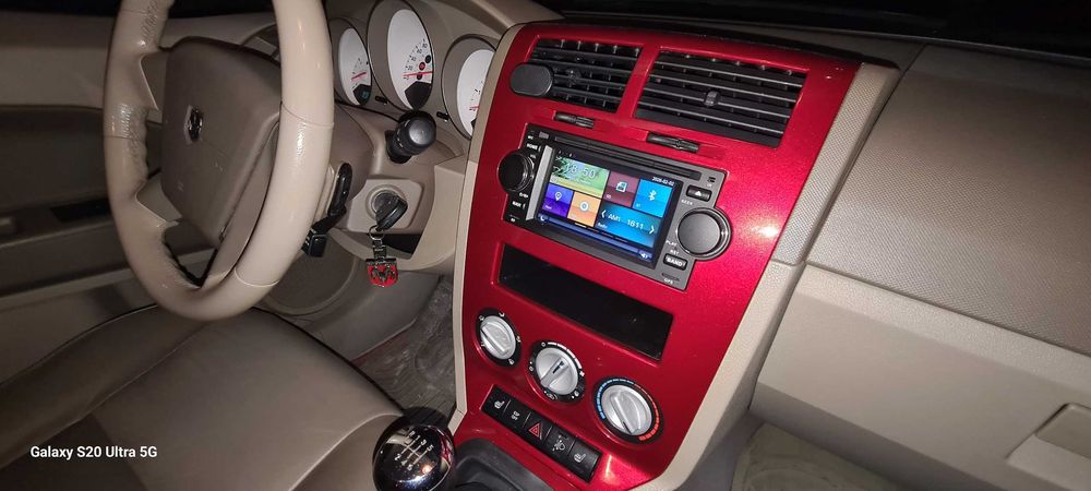 Navigatie dedicata Dodge Caliber,Jeep,Chrysler PT Cruiser