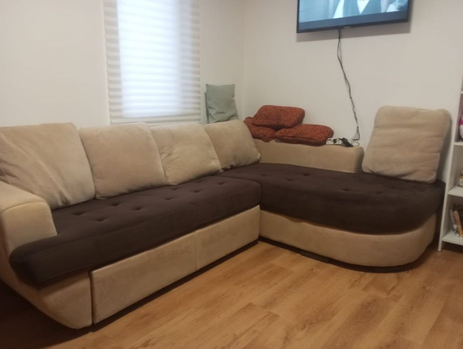 Ъглов диван Холивуд Мини