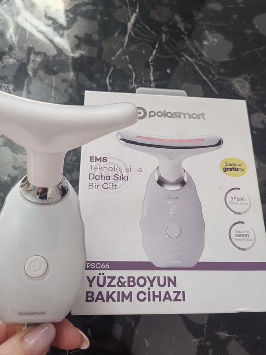 Продаётся микротоковый массажёр для лица и шеи Polosmart