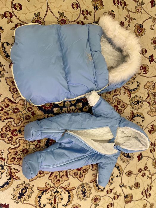 Конверт и комбинезон