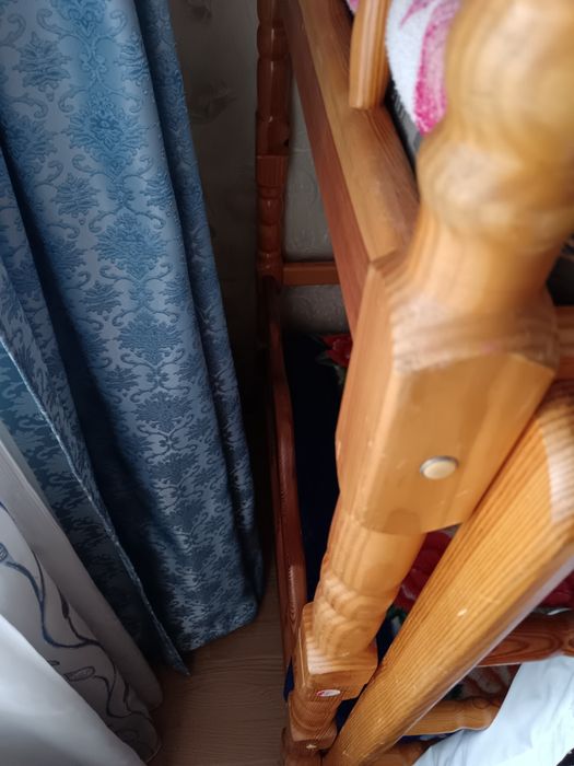 Продам двухъярусную кровать