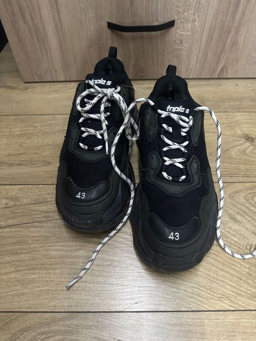 Balenciaga triple s 43