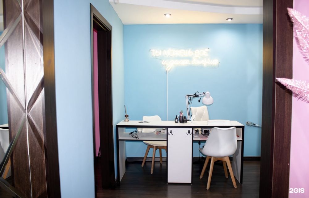 Место мастера маникюра на аренду