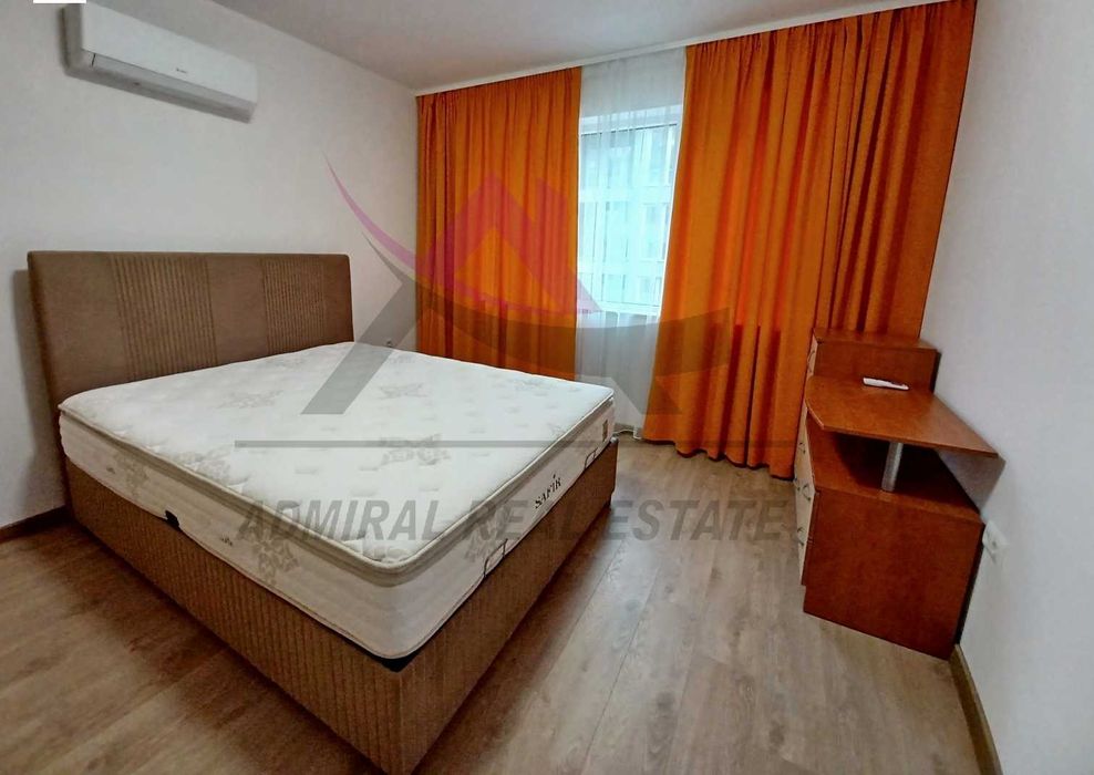 Дава се под наем Тристаен апартамент в Варна, Център - 90 кв.м за 850 € - Снимка #3