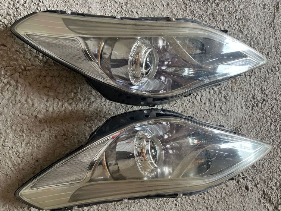 Хундай грендеур фар HG300