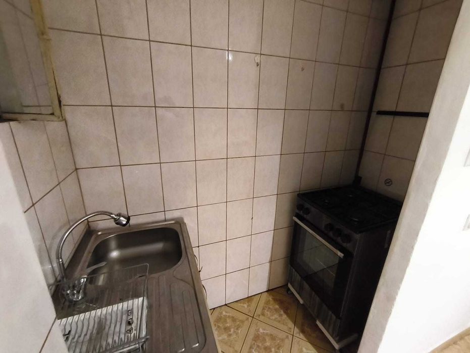 Proprietar, închiriez garsoniera cu contract Anaf _ zona Sineasca
