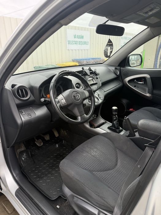 Vand toyota rav 4