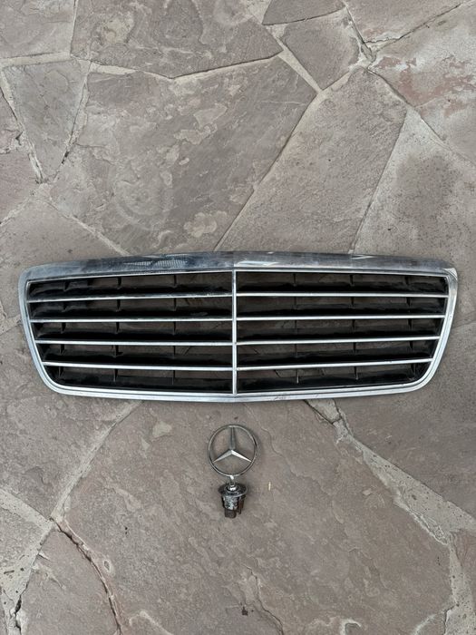Решетка на Mersedes W210