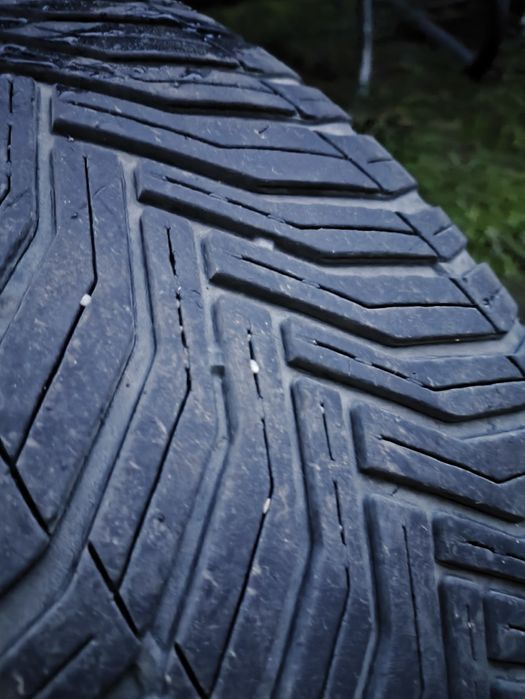 Set hankook 205/50/17 si rezerva Michellin r16