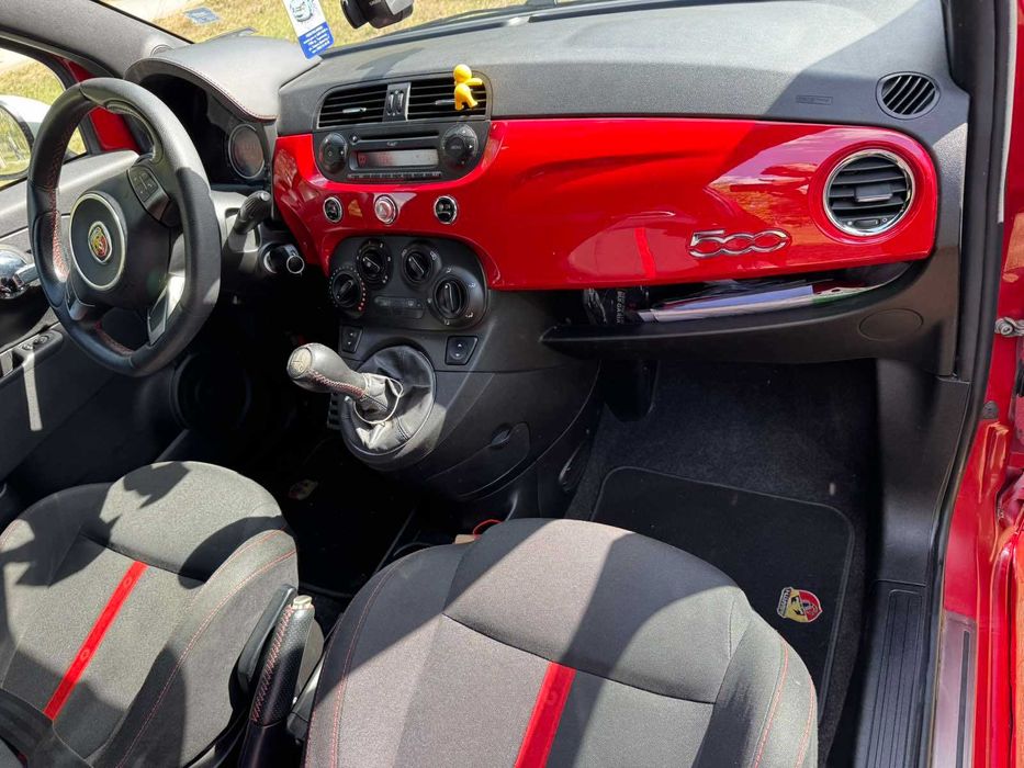 Продавам Fiat 500 Abarth