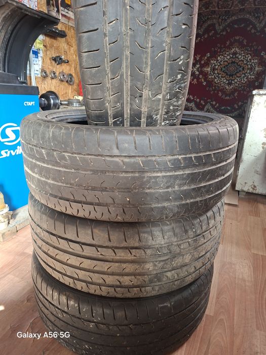 Срочно продам шины R 20