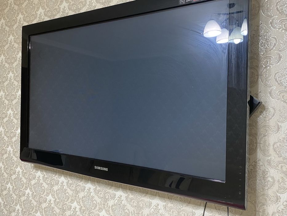 Телевизор от фирмы Самсунг