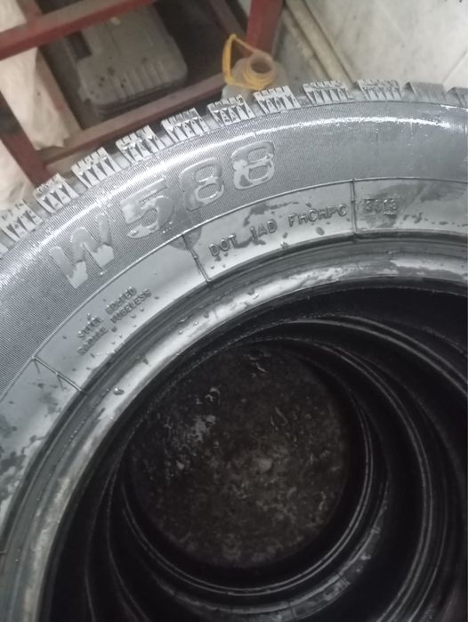 Шины 17 размер ,болон,