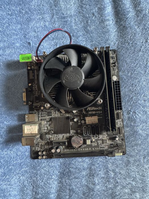 Продам в сборе материнскую плату