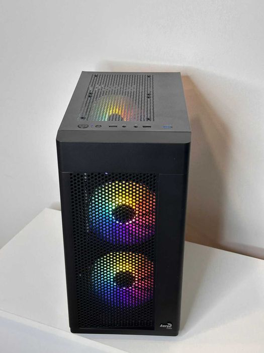 Геймърски компютър i5-4570, 8GB, RX 570