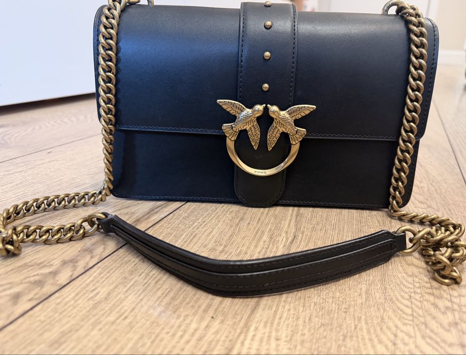 Оригинална черна чанта Pinko