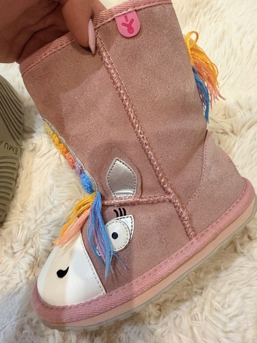 Ботушки EMU пони