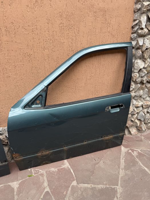 Двери Передние Седан BMW e36