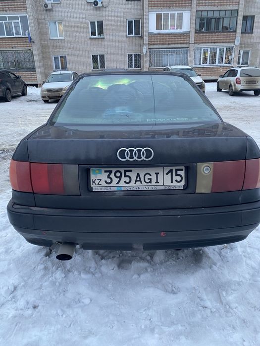 Продам машину Ауди 80