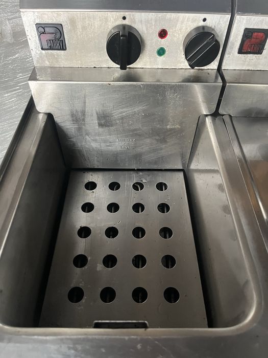 Английски фритюрник PARRY 12kW
