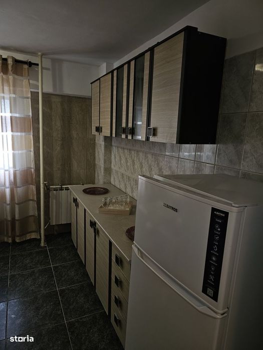 Ghencea Stadion Steaua-4/10-sdec,bucatarie mare,reabilitat,500 €(ANAF)