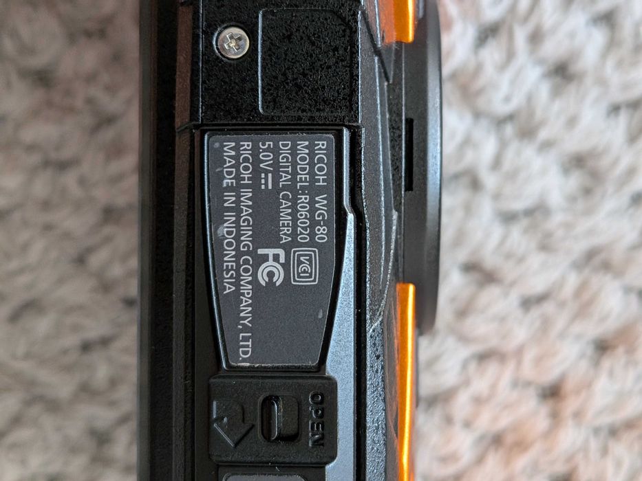 Фотоапарат Ricoh WG-80