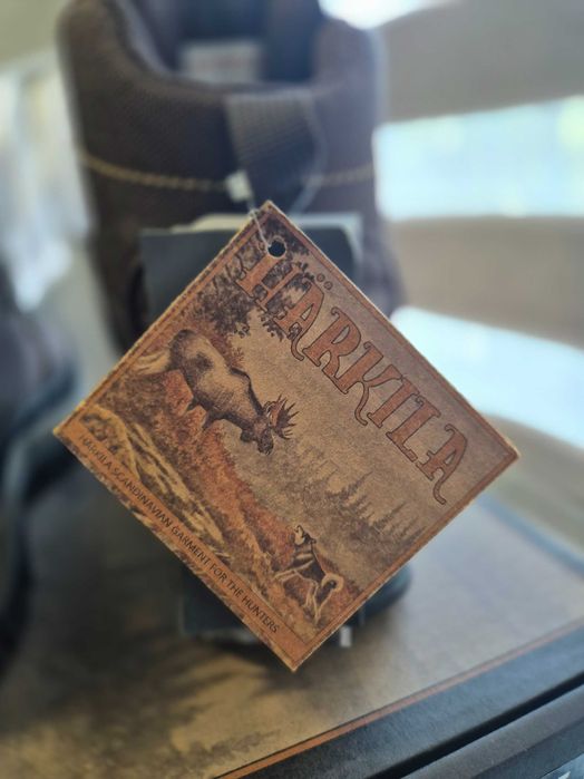 Чисто нови, неизползвани обувки Härkila за лов и тьризъм.