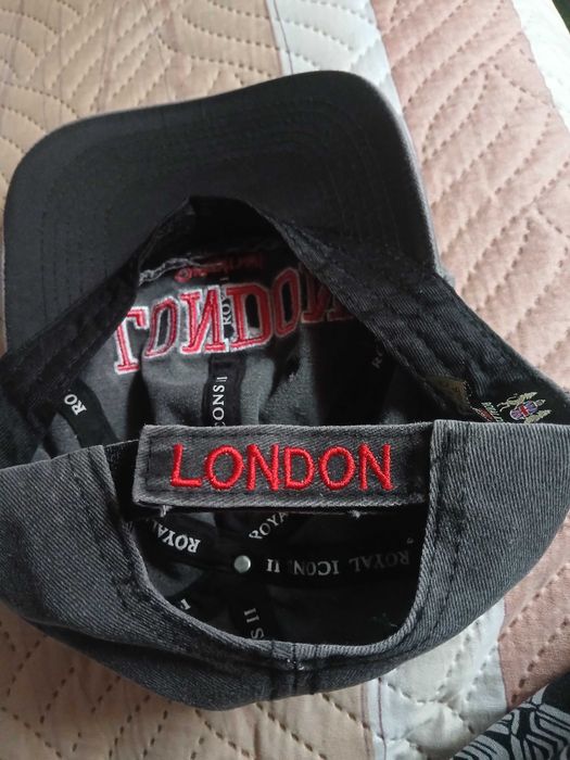 Шапка с козирка London original Royal icons