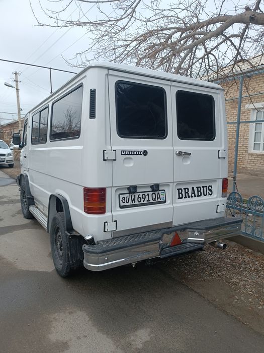 vito mercedes-benz.МВ100.