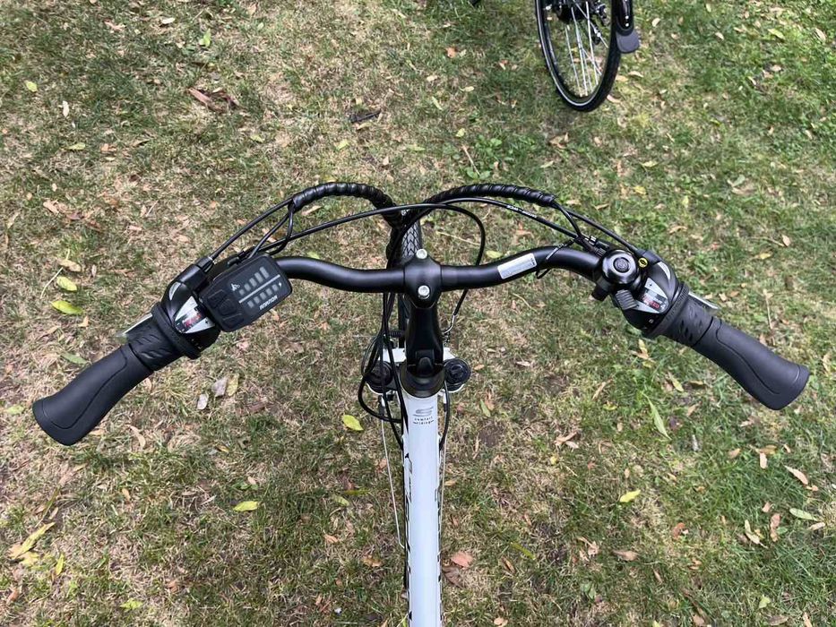 Нов 28 цола електрически алуминиев велосипед с 21 скорости усилени кап