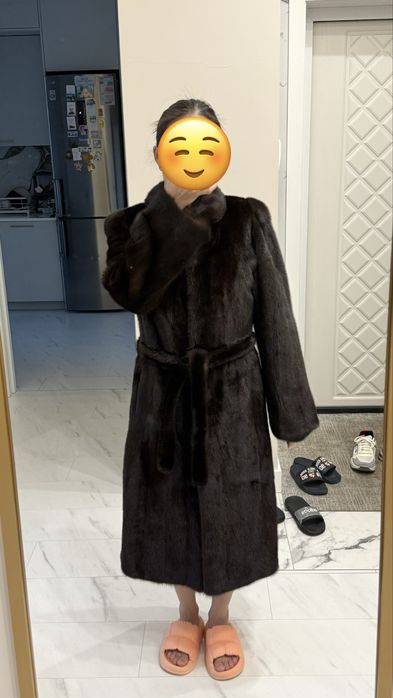 Продам шубу норковую