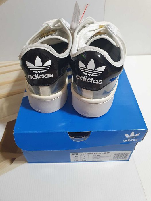 Adidas Superstar bold marimea 37 1/3 si 38 noi in cutie