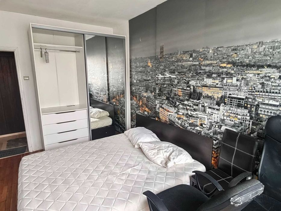 Продава се Двустаен апартамент в София, Център - 65 кв.м за 1617 €/кв.м - Снимка #4