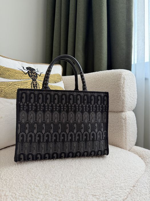 Чанта Furla 27 см
