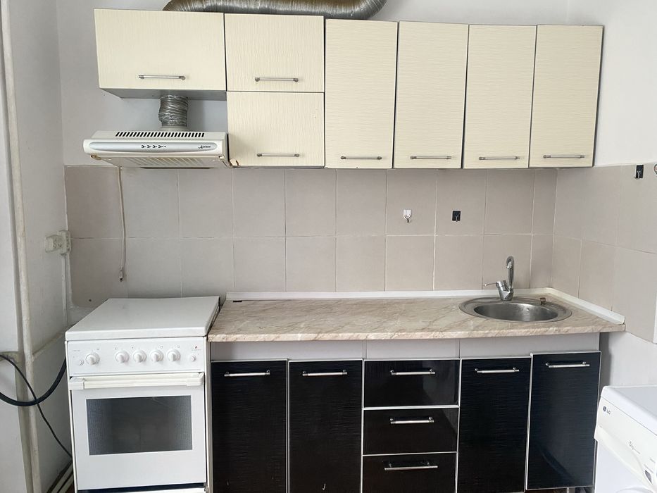 Продам кухонный гарнитур