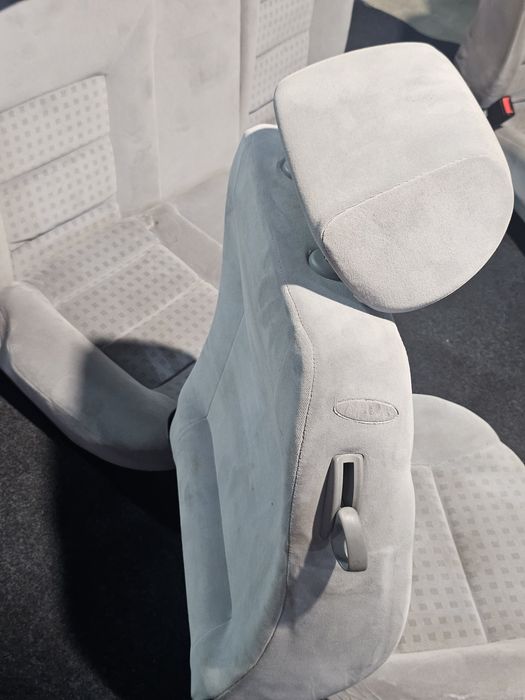 Interior velur Volkswagen Golf 4 hatchback (2usi)