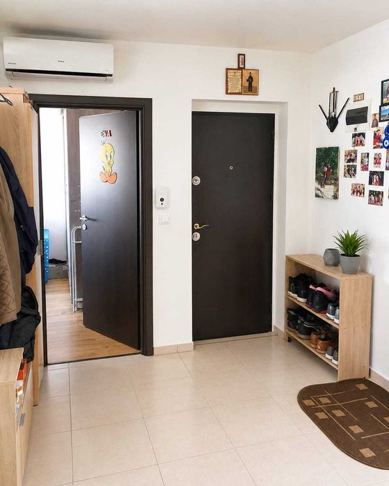 Apartament 3 camere Hotel Capitol Valea Adanca 60 mp +boxa +2 locuri parcare