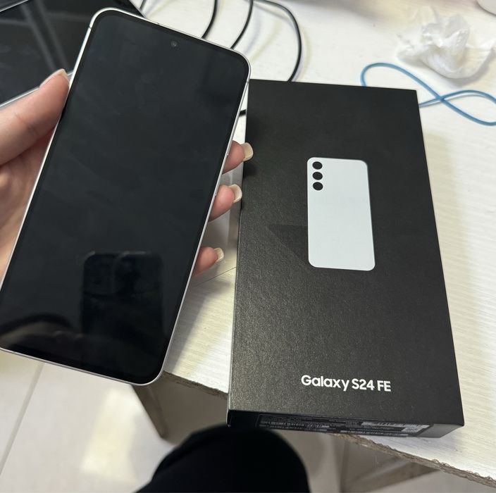 Galaxy Самсунг S24 FE