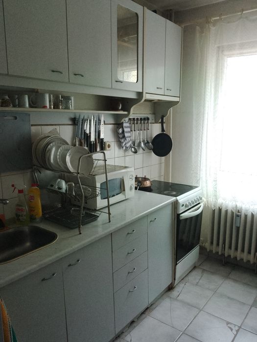 Дава се под наем Тристаен апартамент в Плевен, Идеален център - 65 кв.м за 178.5 € - Снимка #9