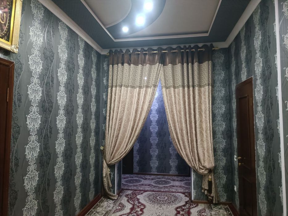 Ijaraga beriladi. Cho’tqara katejdan. 4 xonali, 2 ta sanuzel.