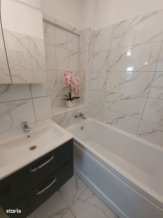Apartament de închiriat cu 2 camere, zona Tomis 2-Victoria